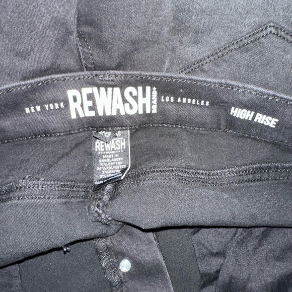 NWT!Women's Rewash Denim Shorts, 7/28,Black Distressed Midi Comfort Stretch High - Picture 11 of 12